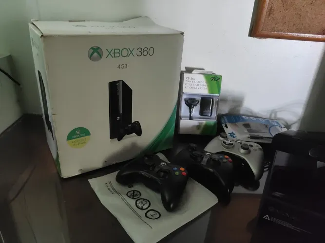 Xbox 360 super slim desbloqueado
