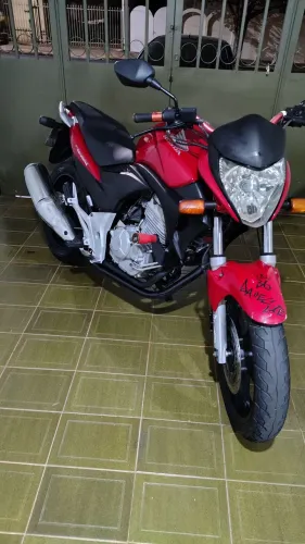 Vendo CB 300, 2010/2011