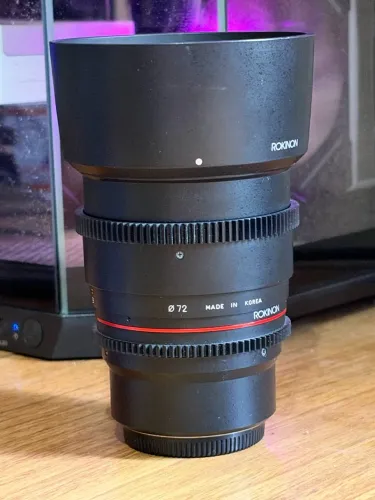 Lente Rokinon 85mm 1.5 mft (m43)
