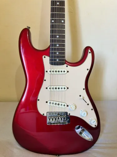 Guitarra Condor stratocaster RX-20S vermelha