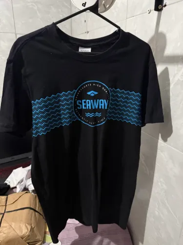 CAMISA SEAWAY PRETA E AZUL
