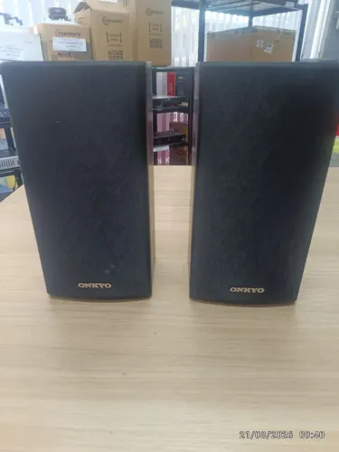 Caixa de som Onkyo SKB-570