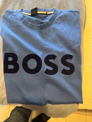 Camiseta Boss azul