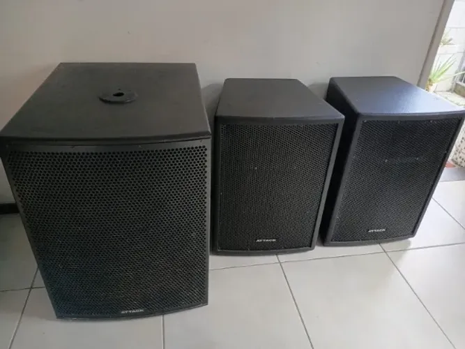 Equipamento de som Forte
