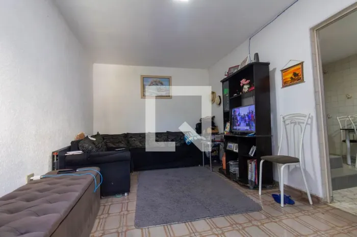 Casa à Venda - Vila Carrão, 4 Quartos, 220 m2