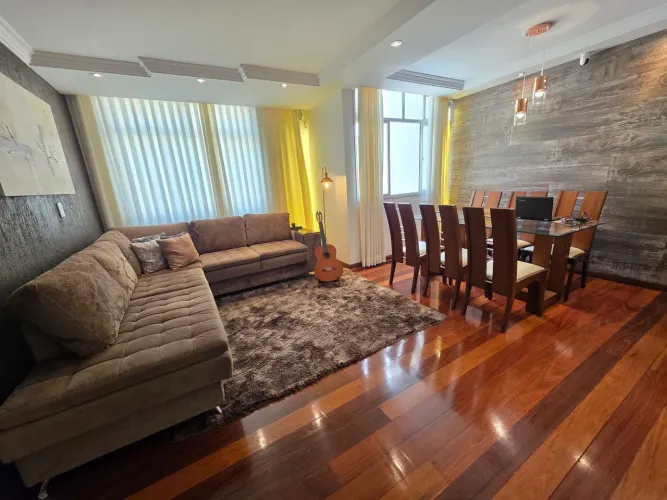 LINDO APARTAMENTO 124m² NO SAGRADA FAMÍLIA