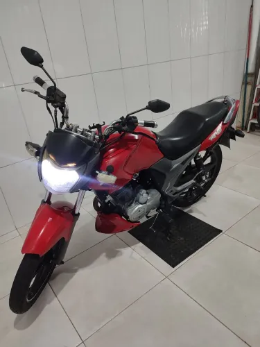 Moto Dafra Riva 150