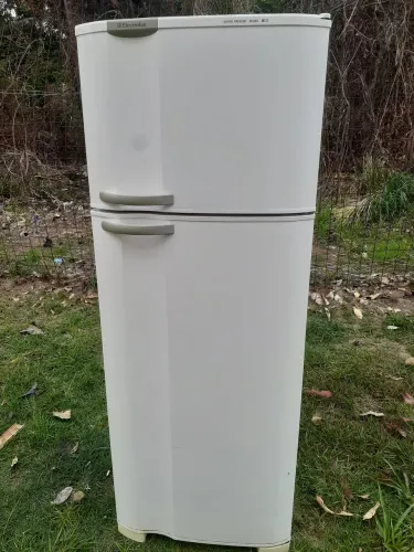 Geladeira gelo seco 