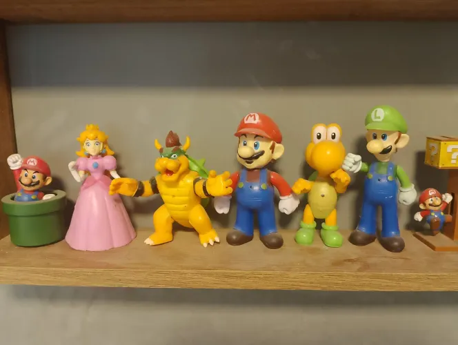 Coleção de Bonecos Mario