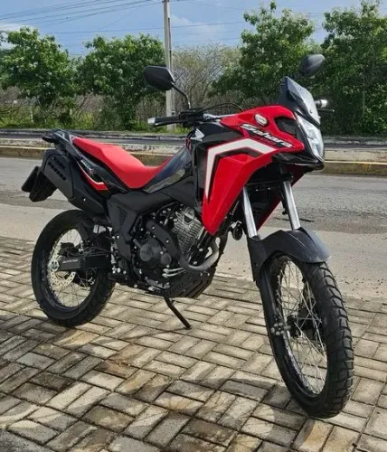 Honda Sahara 300 Rally ABS Flex 2025