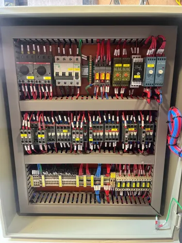 Painel de comando para bomba d?água 380 volts 7.5 cv 