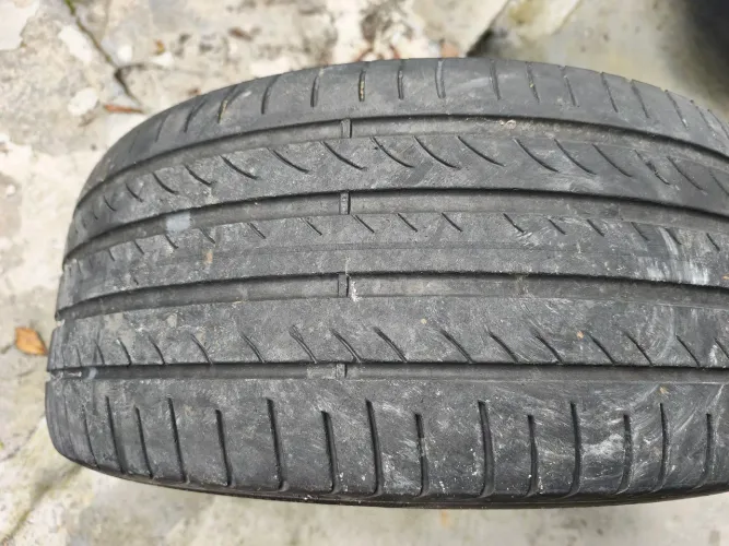 Pneu 235/45R18 - Pirelli Powergy