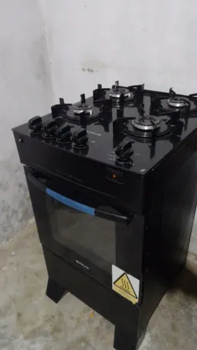 Vende-se Fogão