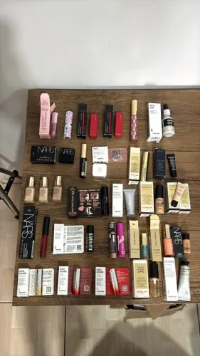 MAQUIAGENS E SKIN CARE ORIGINAIS