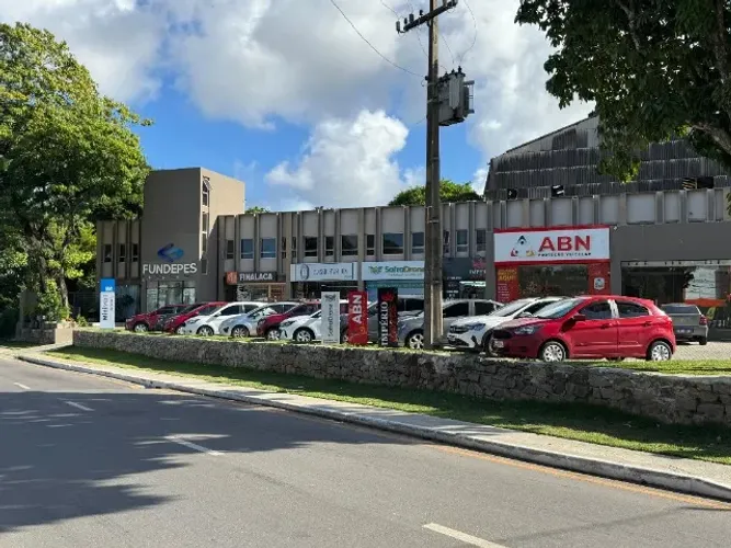 Imóvel Comercial com 350m² na Av. Fernandes Lima, Gruta