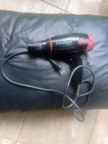 Secador de cabelo 