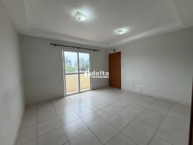Apartamento com 2 quartos sendo 1 suíte disponível para locação no bairro Jaraguá em Uberl