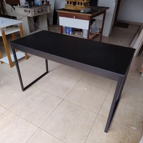 Mesa Estilo industrial 130x60 nova Fábricamos 