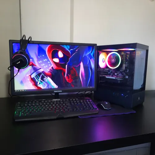 PC Gamer Completo RX550 16GB RAM SSD