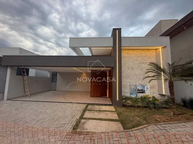 Casa com 4 dormitórios à venda, 245 m² por R$ 2.090.000,00 - Gran Park - Vespasiano/MG