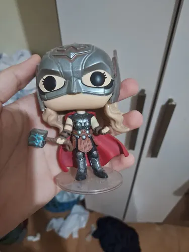 Funko pop poderosa thor