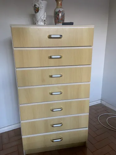 Jogo de quarto - cama , guarda roupa e cômoda 