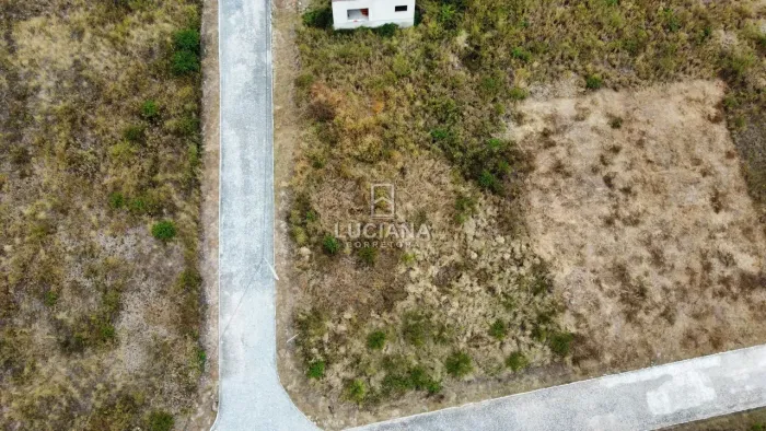 De esquina! Lote de 546 m² em condomínio fechado - Bezerros/PE!