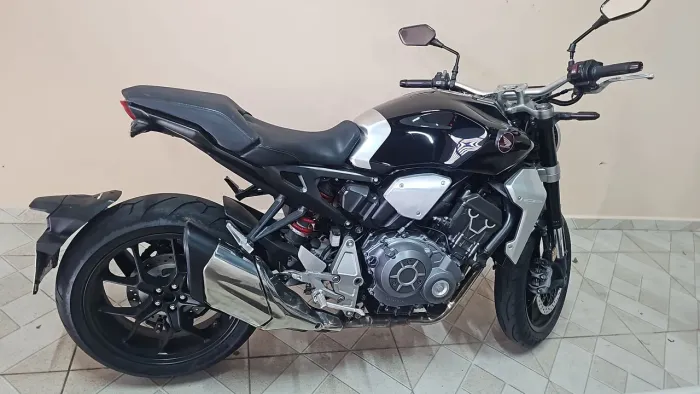 Vendo CB1000r