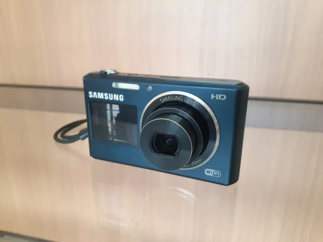 Câmera Samsung DV150F com wifi