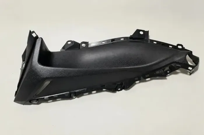 Carenagem Assoalho Esq Yamaha Xmax 250 21/24 Detalhes 64376 Preto