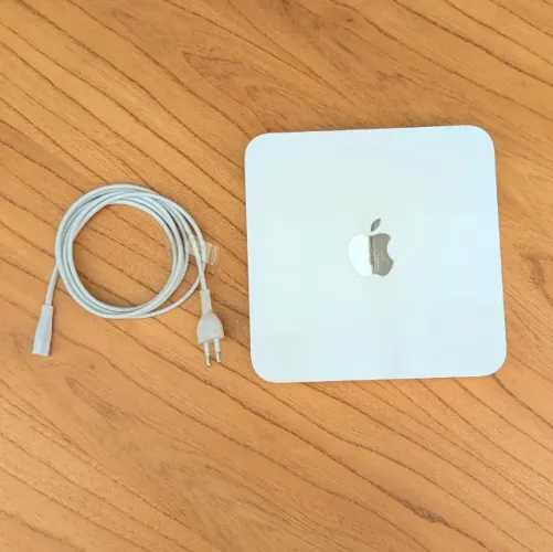 Apple AirPort Time Capsule 2TB A1355 Bivolt Roteador Wi-Fi Gigabit + Servidor Time Machine