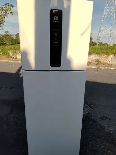 Geladeira Electrolux Frost Free Tecnologia Inverter 220v Duplex