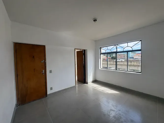 Apartamento 2 Quartos 70m² à Venda no Floresta com Vaga R$ 310 Mil