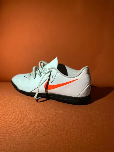 Chuteira society NIKE PHANTON GX 39