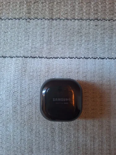 Fone de ouvido - Buds Live - Samsung
