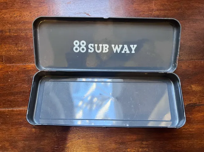 Estojo de metal vintage da korea 88 Subway