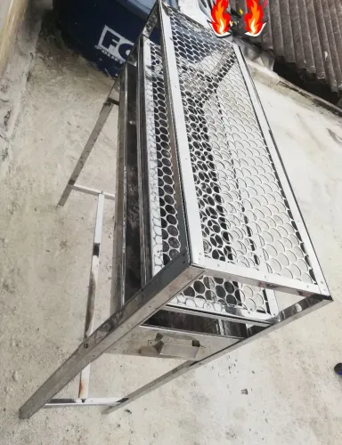 CHURRASQUEIRA AÇO INOX