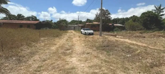 Vende-se Terreno 10×20 com água/energia próximo ao parque Jair