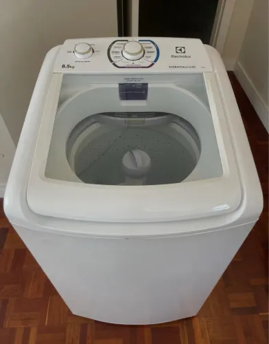 Máquina de lavar Eletrolux 8kg (entrego)