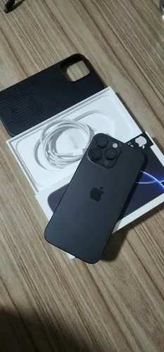 IPHONE 16 PRO MAX - 512GB - BATERIA 100% - PRETO TITANIUM