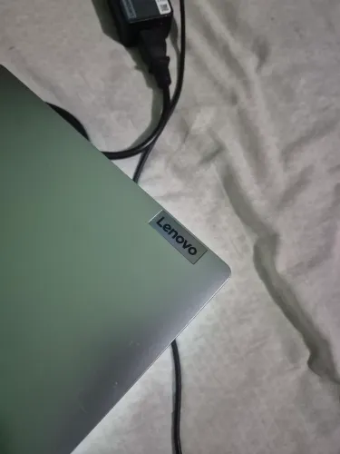 Notebook lenovo, em perfeito estado.