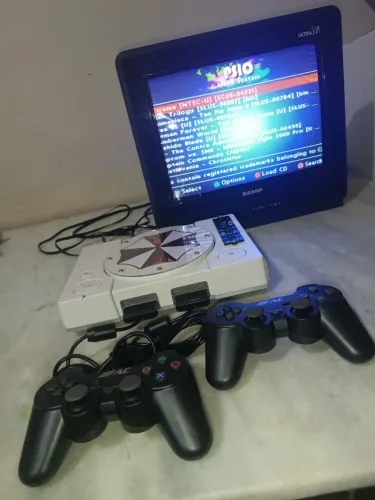 Playstation 1 com Placa PSIO interna e 94 jogos+ - LEIA Descrição