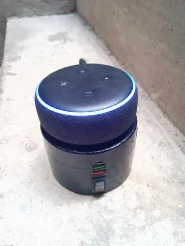 Bateria para Alexa e Power bank para seu celular.