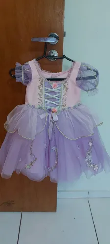 Vendo vestido de princesa tamanho 2