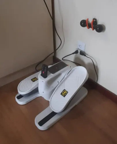 ELÍPTICO ELÉTRICO PORTÁTIL