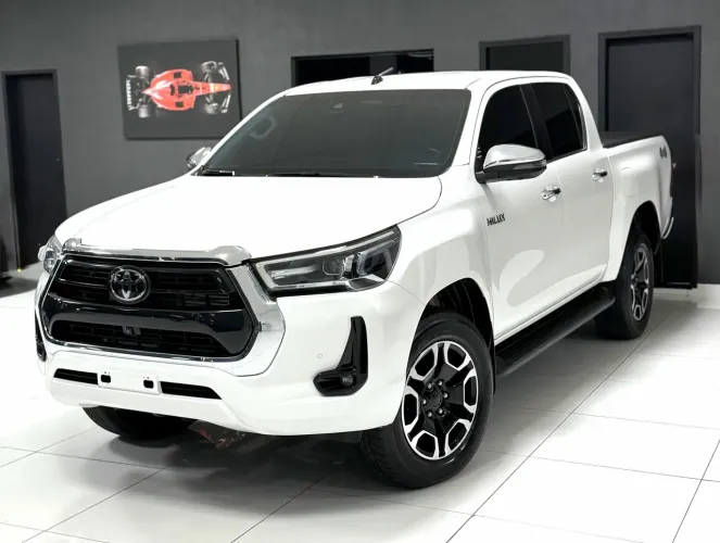 Toyota Hilux CD SRX 4X4 2.8 TDI 16V Diesel Aut. 2022