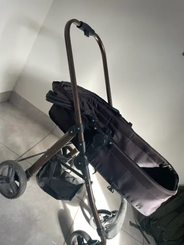 Vendo carrinho Moisés 