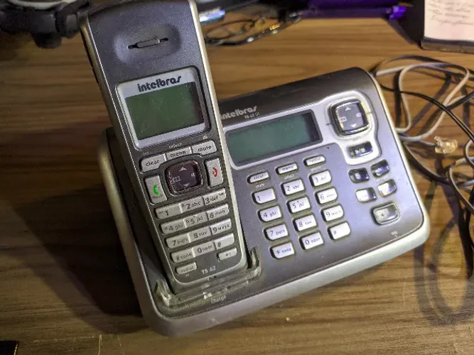 Telefone Sem Fio Intelbras TS 62 DT c/ Secretária Eletrônica