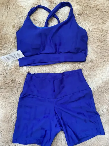 Conjuntos fitness, preços variados