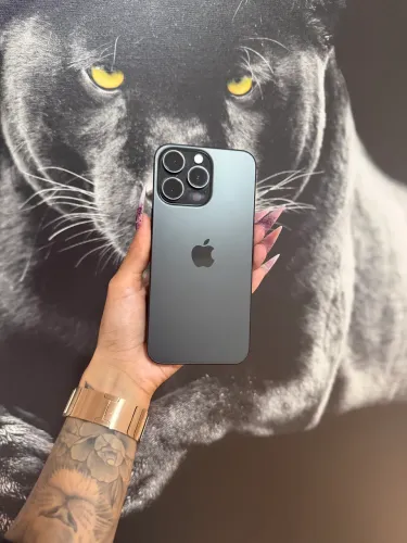 iPhone 15 Pro Max 256GB Titânio Preto